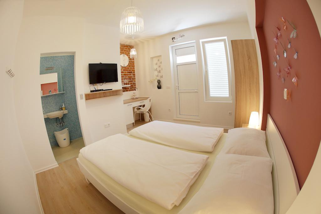 Zadar Street Apartments And Room Zimmer foto